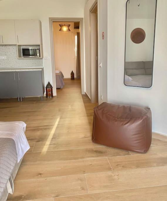 Ocean Sun 4 Apartment Fira  Ngoại thất bức ảnh