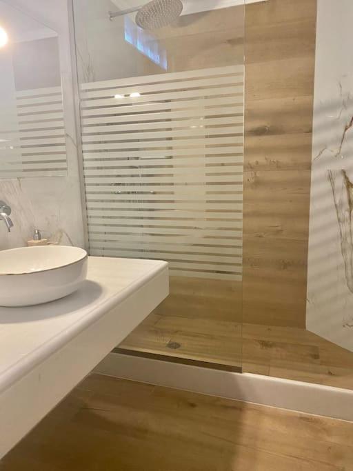 Ocean Sun 4 Apartment Fira  Ngoại thất bức ảnh