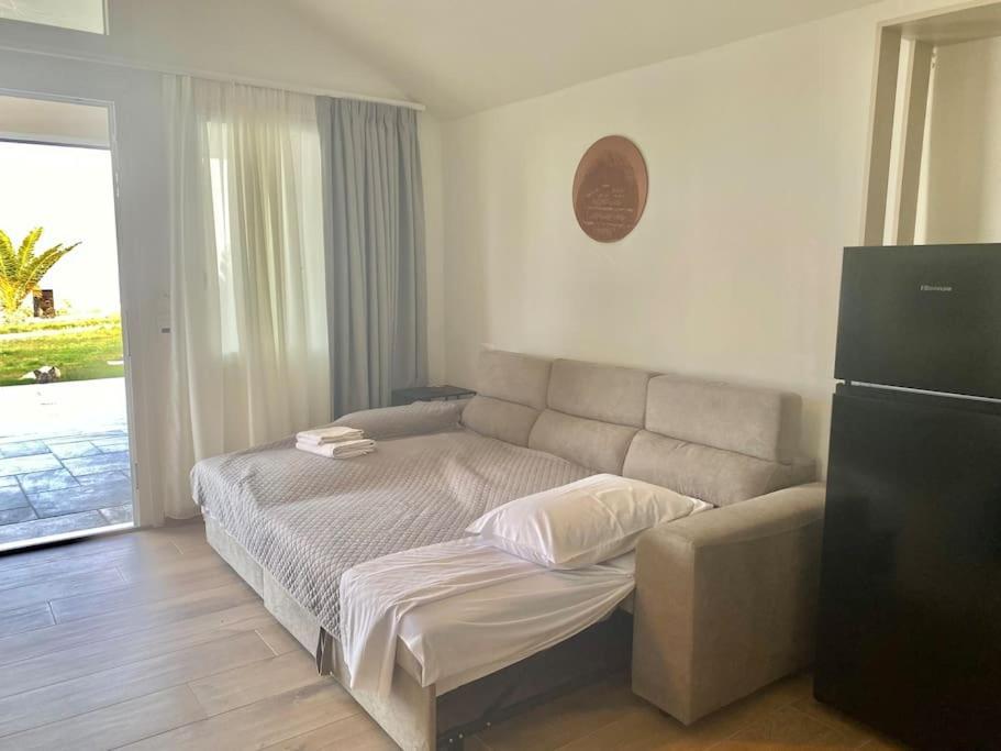 Ocean Sun 4 Apartment Fira  Ngoại thất bức ảnh